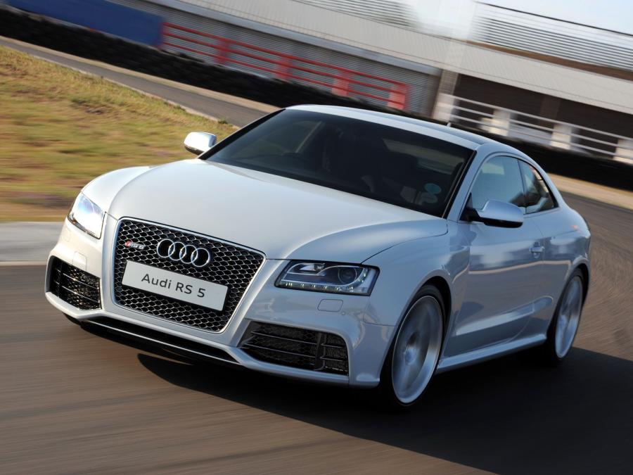  Audi RS5 Coupe 2010 года  (ZA) (фото 9 из 12)